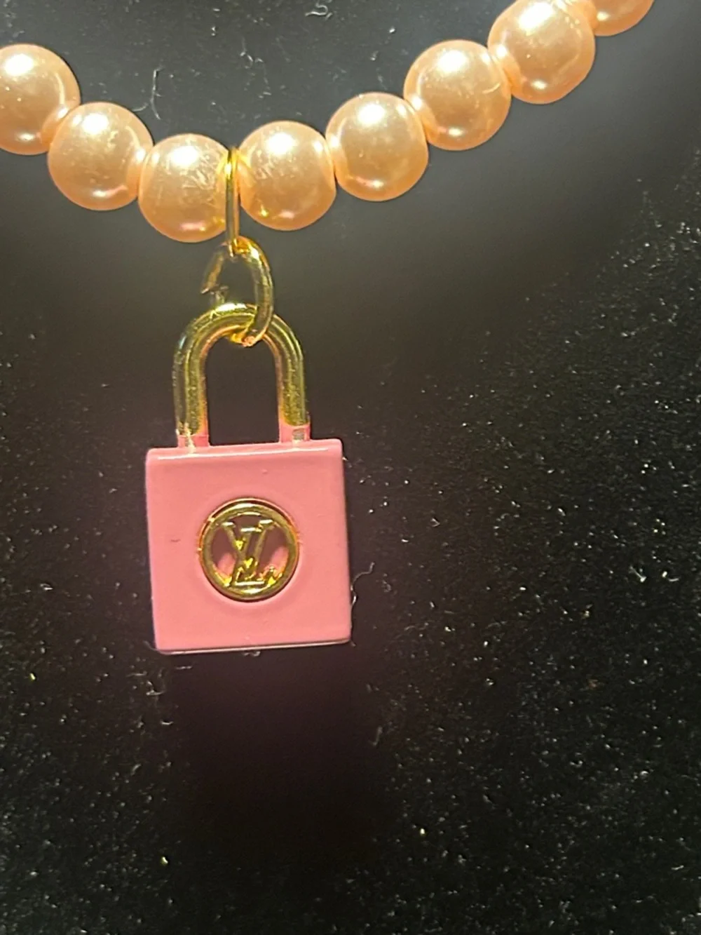 Pink Pearl Beaded Necklace with Pink Padlock Charm, bracelet & knob earrings - Picture 6 of 6